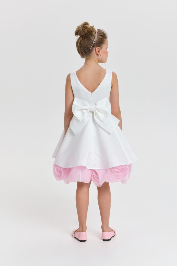 Elegant dress with roses - Image 5